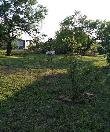 4th image of 210 S County Road 5605 Unit 1