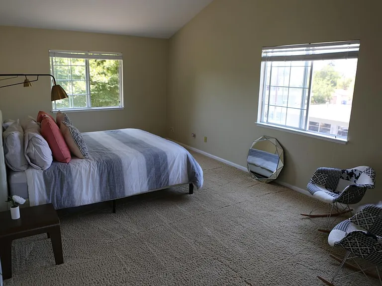 3296 Vichy Ave — Photo 33