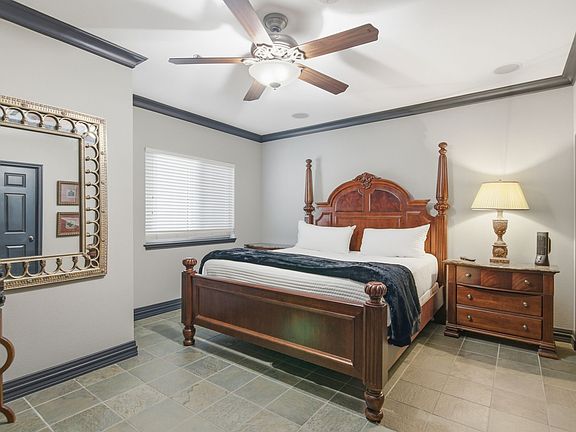 3rd image of 3575 Lone Star Cir #504-505