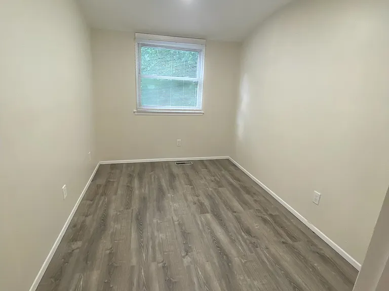 230 Hill Rise — Photo 39