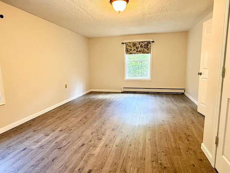 7 Gollums Way — Photo 34