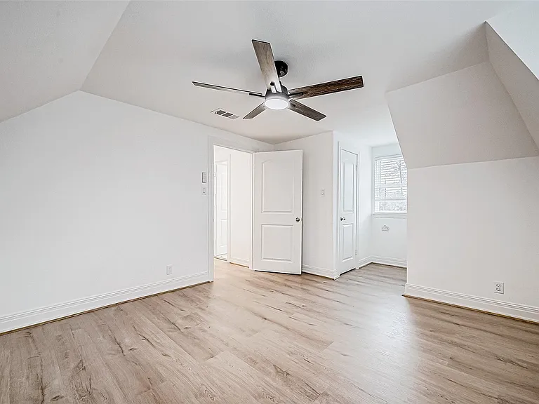 1739 Nocturne Ln — Photo 24