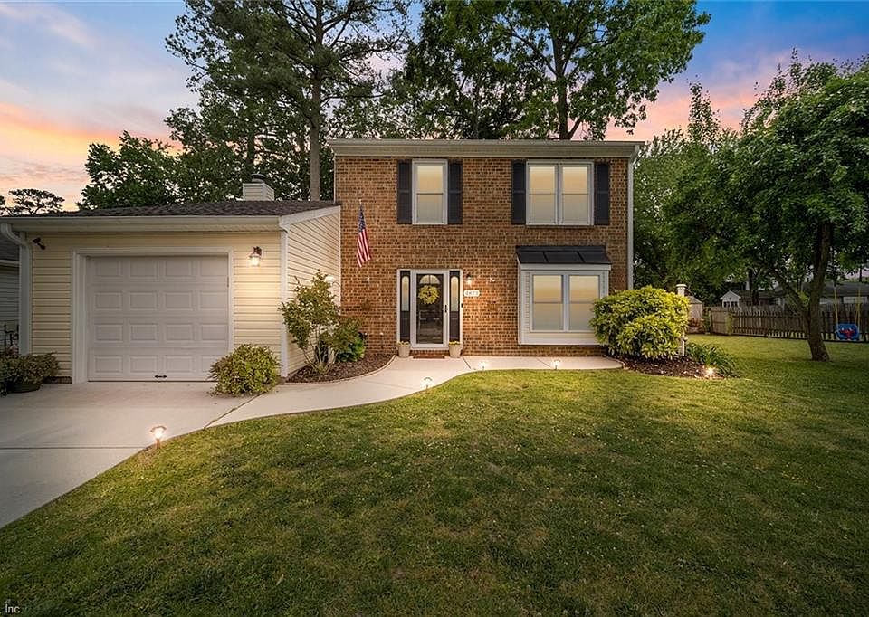 1st image of 4873 Fountain Hall Dr