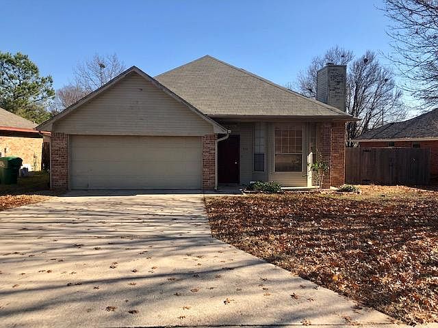 1st image of 914 Brittany Dr