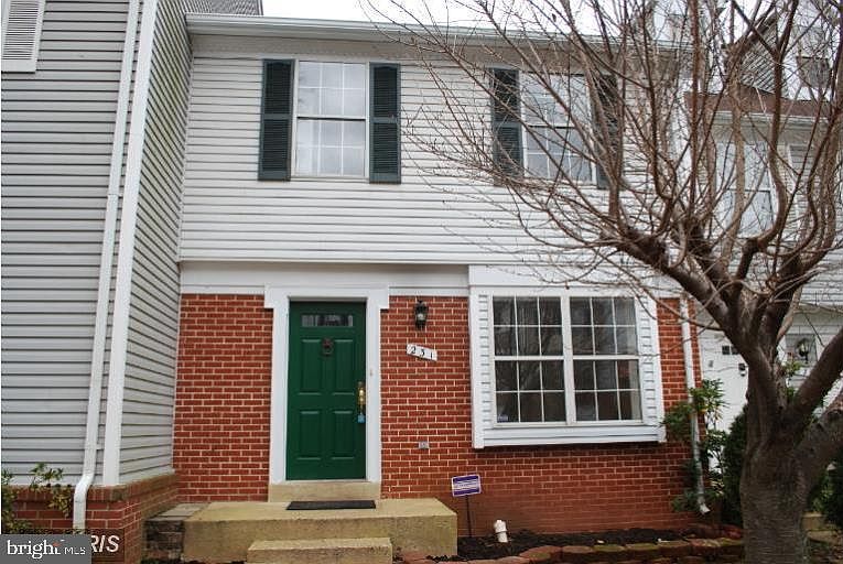 1st image of 231 Finchingfield Ct