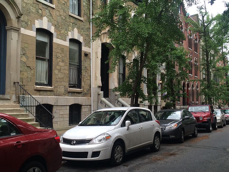 1st image of 2204 Saint James Pl APT 1A