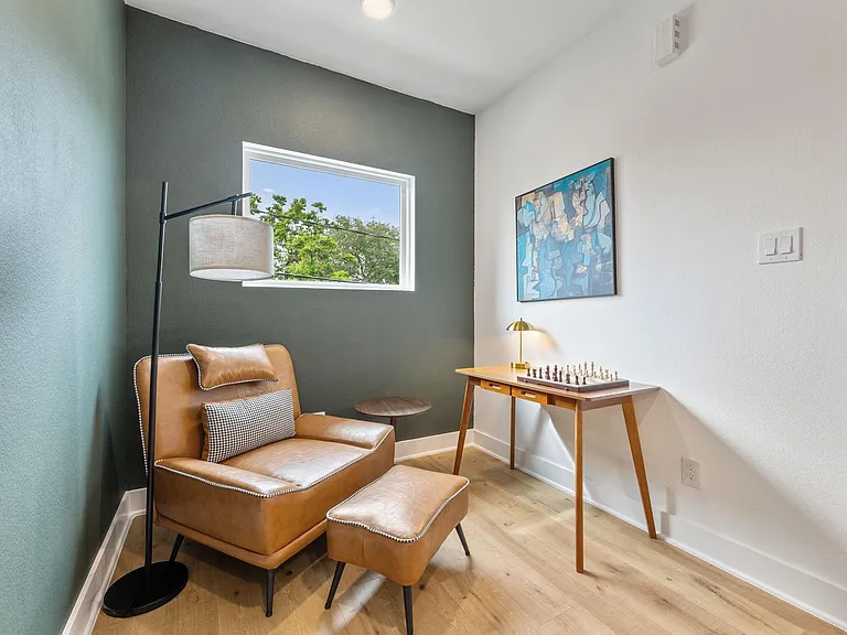 515 Altic St — Photo 14