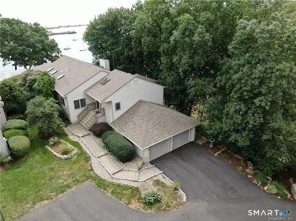 15 Whalers Point #15, East Haven, CT 06512