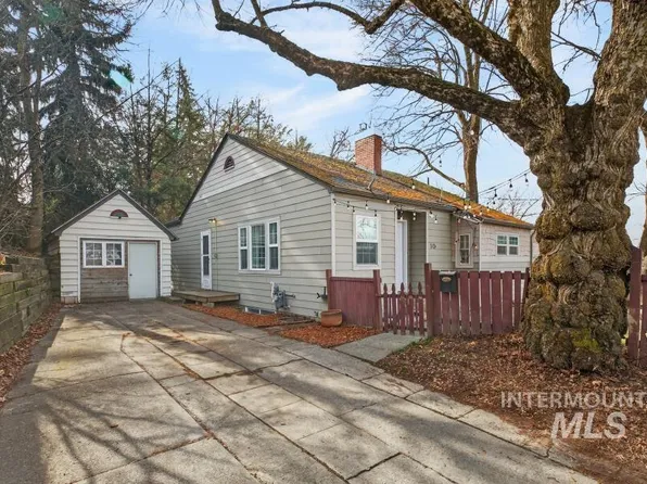 515 E D St, Moscow, ID 83843