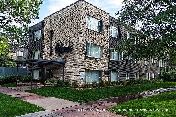 1st image of 900 N Washington St APT 101