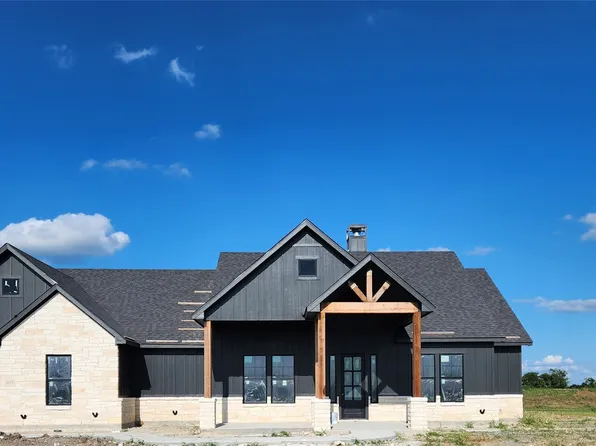 4723 Sarah Dr, Caddo Mills, TX 75135