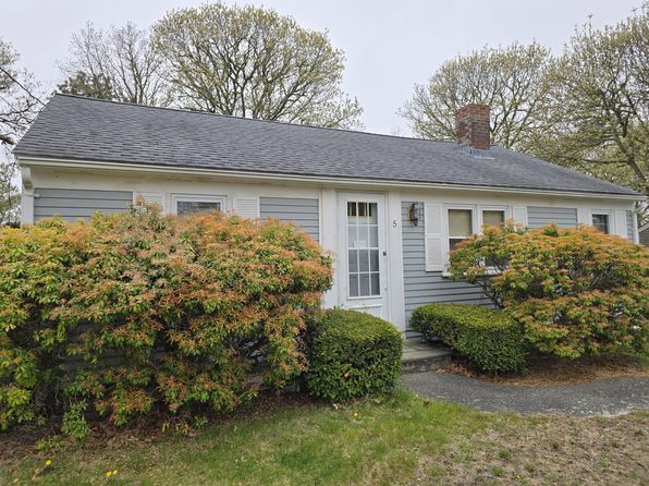 5 Regan Road, West Dennis, MA 02670