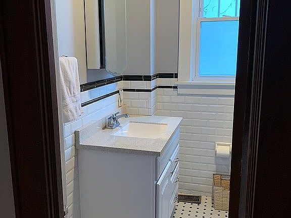 Full bath. Main level.