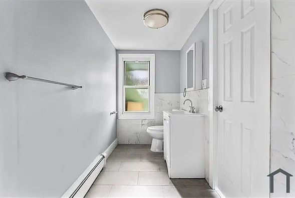 746 Maple St #3 — Photo 5
