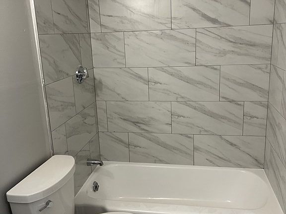 3rd image of 36 Bellvista Rd APT 22