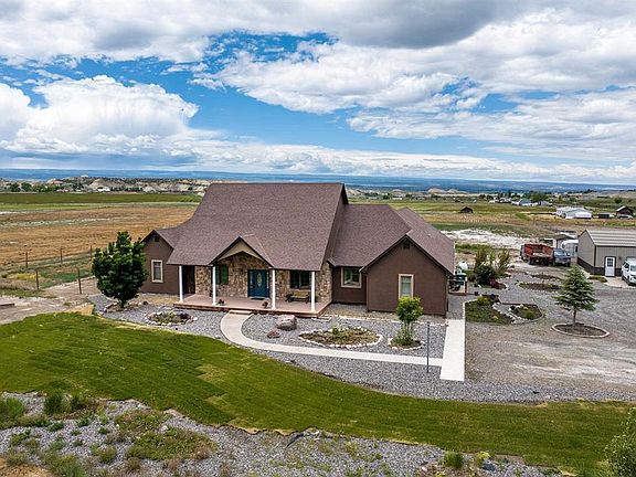 4th image of 69392 Racine Road