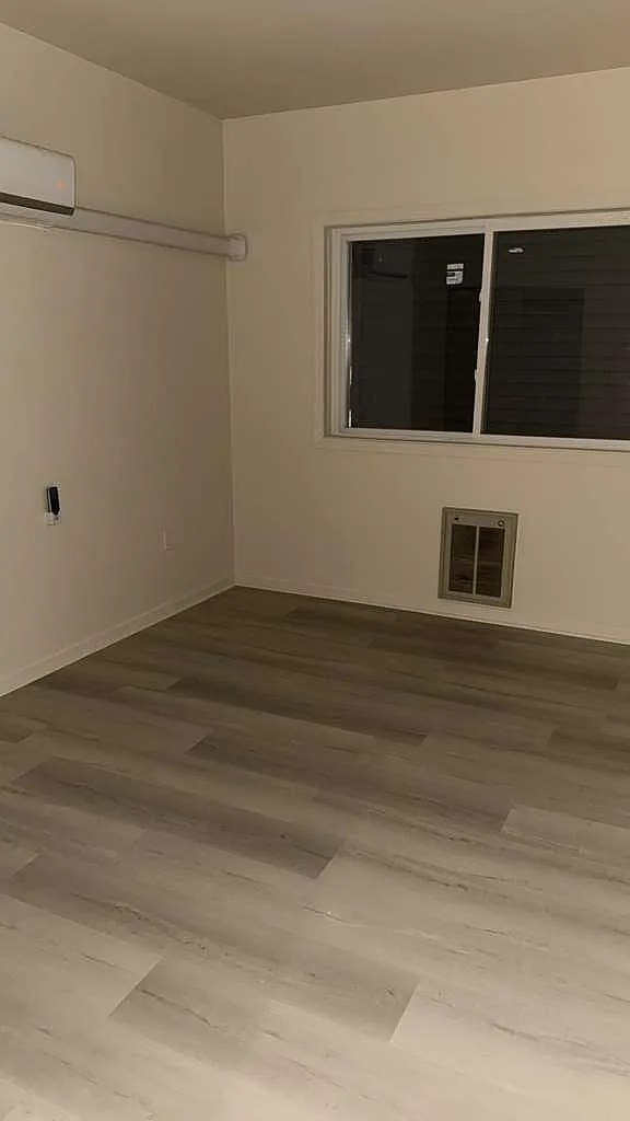 Studio, $1,460 — Photo 3