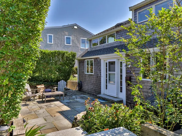 555 Commercial Street #UD, Provincetown, MA 02657