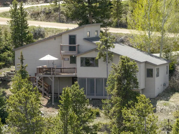 195 GCR 898, Granby, CO 80446