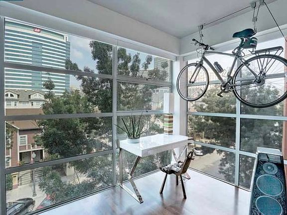 5th image of 585 9th St Unit 455