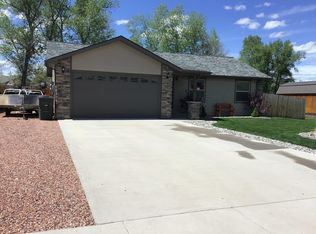 612 Heather Ln, Ranchester, WY 82839