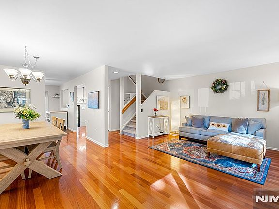 2nd image of 19 Birch Terrace #1205