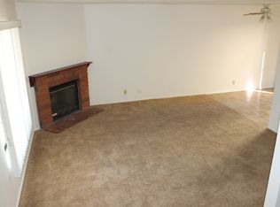 10906 Walnut St, Los Alamitos, CA 90720