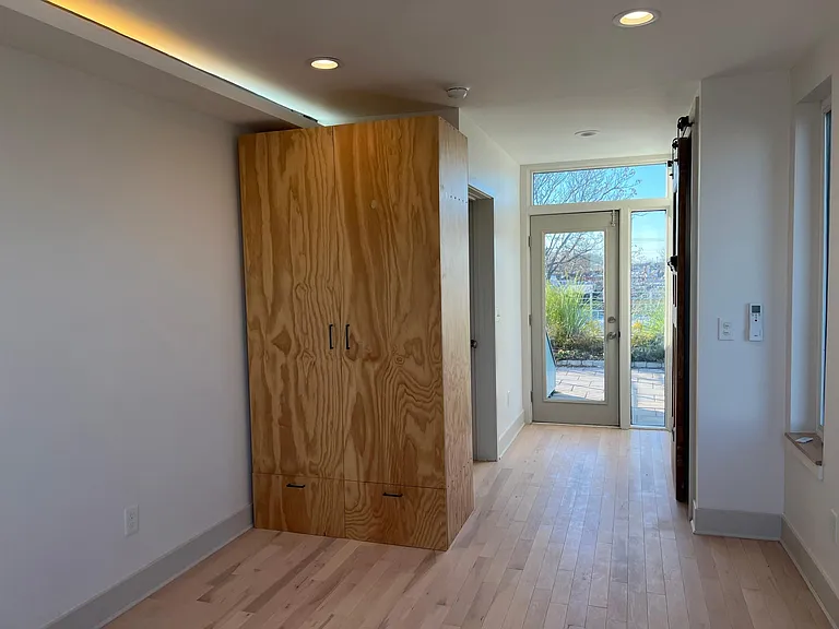 2019 S Beechwood St #2 — Photo 37