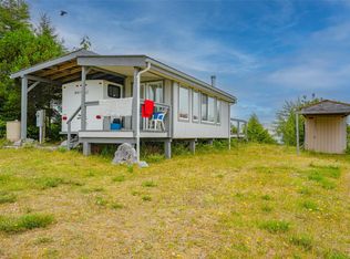 1098 6th Ave, Ucluelet, BC V0R3A0