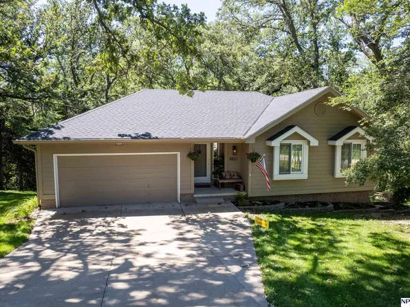 8822 Greenwood Rd, Plattsmouth, NE 68048