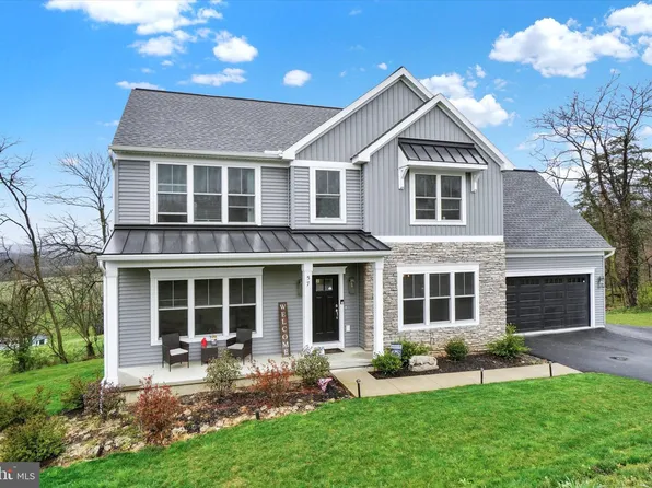 57 Chateau Cir, Wrightsville, PA 17368