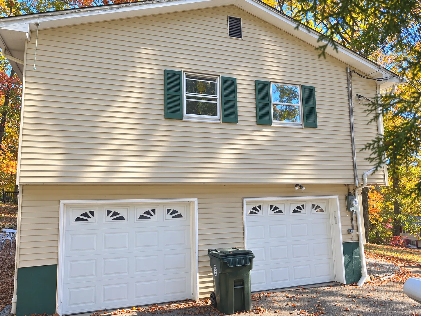 4 bed, 1800 sqft, $3,995 — Photo 4