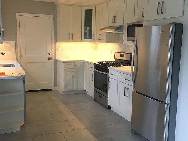 795 Poplar St — Photo 10