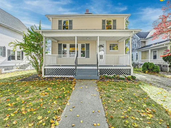 5 Manor St, Worcester, MA 01602