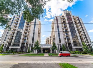 85 Robinson St #102, Hamilton, ON L8P0B9