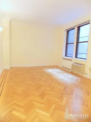 Rented by Manhattan Connection | media 46