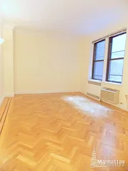 Rented by Manhattan Connection