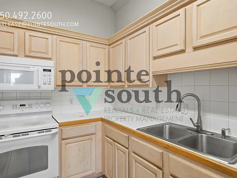 4507 Furling Ln #312 — Photo 7