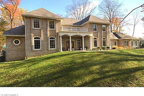1st image of 156 Kevin Dr