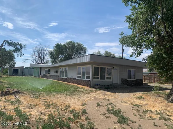 54704 N Evert Rd, Benton City, WA 99320