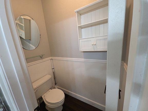 5th image of 17004 W Halifax Ln