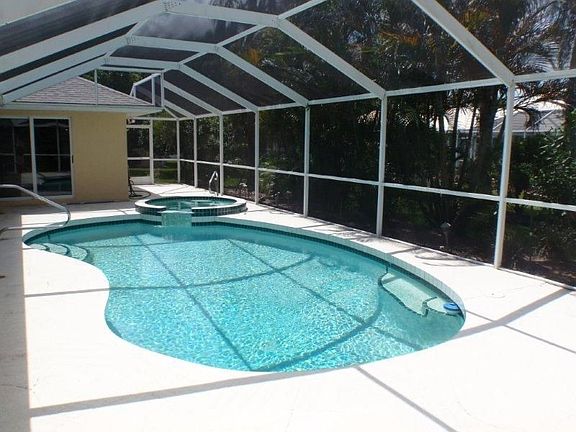 3rd image of 440 Lake Of The Woods Dr