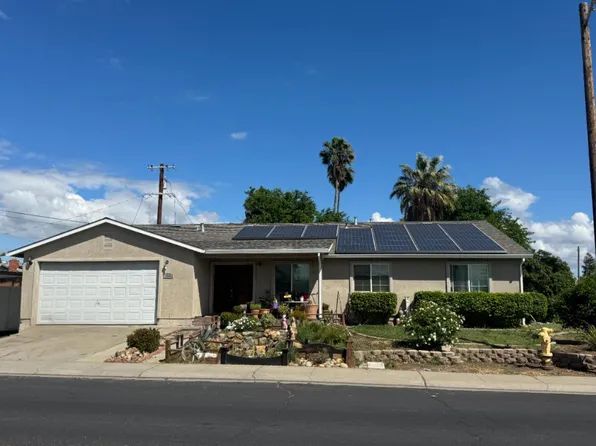 15804 Cambridge Dr, Lathrop, CA 95330