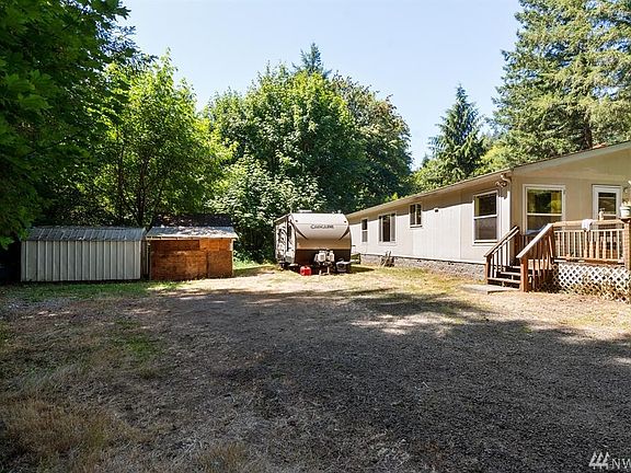 2nd image of 431 NE Tahuya River Dr