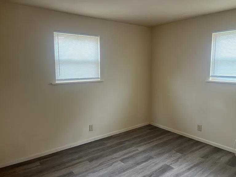 1348 Gormans Ln #1348 — Photo 4