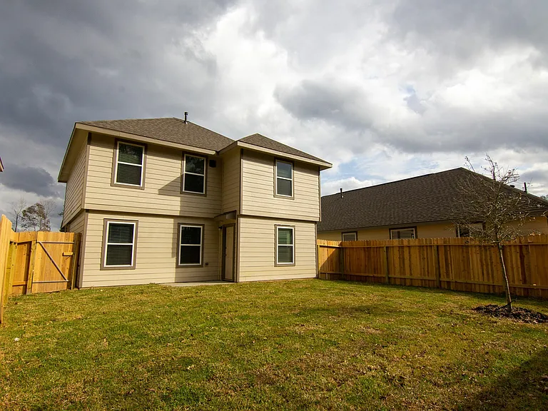 2646 Lina Dr — Photo 5
