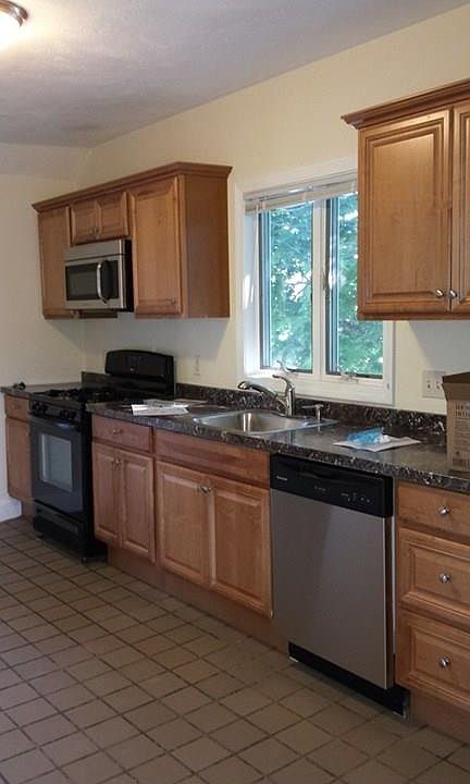 1st image of 19 Fearless Ave Floor 3