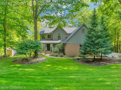 5226 Forest Valley Dr, Clarkston, MI, 48348