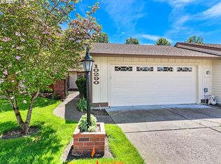 10290 SW Greenleaf Ter, Tigard, OR 97224