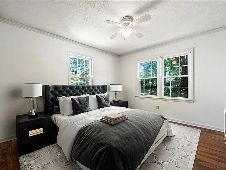 1716 Beacon Hill Blvd NE #1 — Photo 9